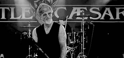 Little Caesar. Lección de rock