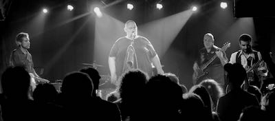 MACHINE HEAD Y ALGO&nbsp;MÁS