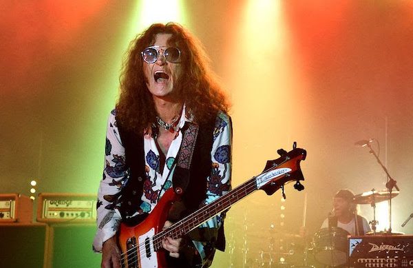 Glenn Hughes se recupera de una operación de corazón