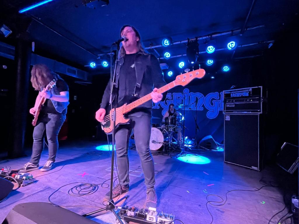 BUENOS PARA EL ALMA, DAÑINOS PARA LAS&nbsp;CERVICALES