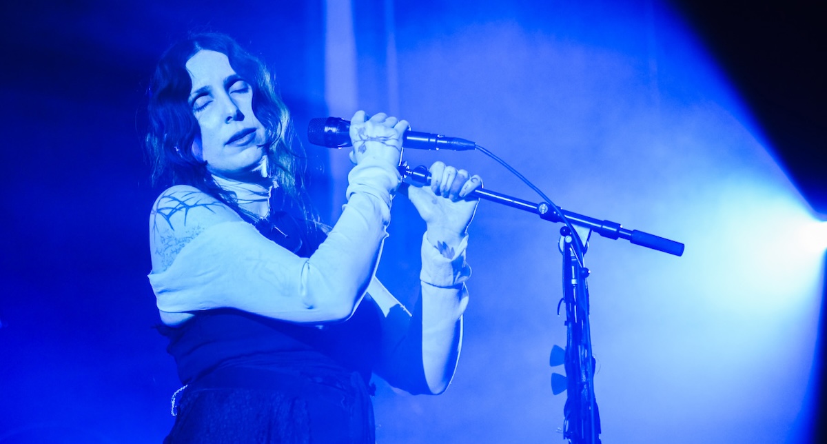 NOVIEMBRE MÁS OSCURO CON CHELSEA WOLFE