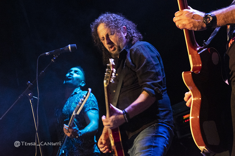 EL HARD ROCK RESONÓ EN&nbsp;CORNELLÀ