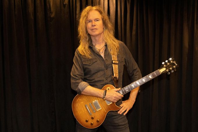 ADRIAN VANDENBERG REGRESA A FINALES DE&nbsp;OCTUBRE