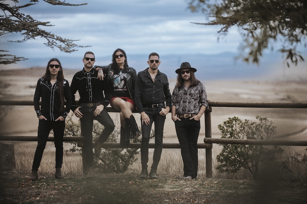 MONTANA STOMP COMIENZA A PRESENTAR THE HORSE AND THE&nbsp;HILL