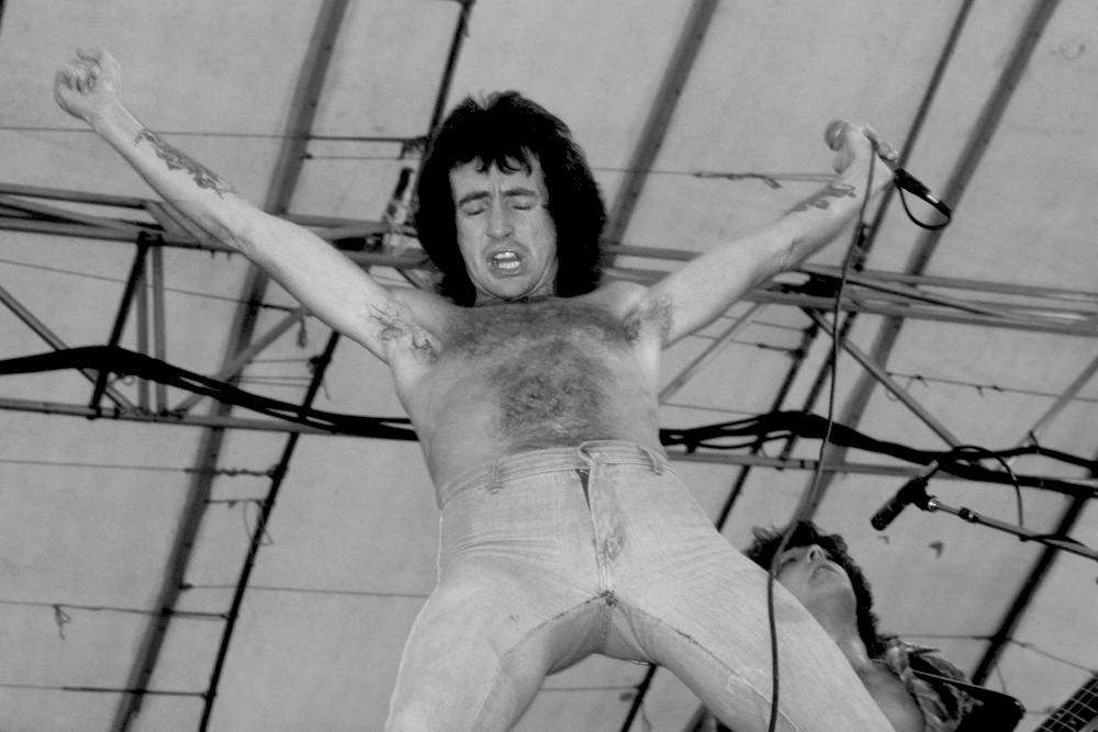 EFEMÉRIDES: BON SCOTT