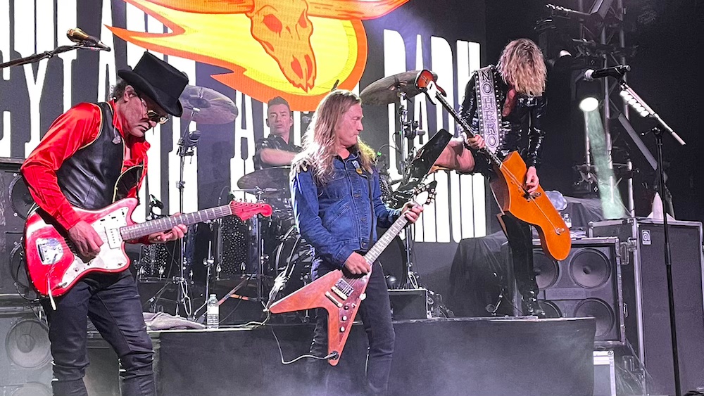 D-A-D Y THE 69 EYES, DOS FORMAS DIFERENTES DE ENTENDER EL ROCK EN&nbsp;ARMONÍA