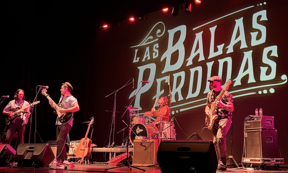 LAS BALAS PERDIDAS. TRES ACTOS DE UNA OBRA&nbsp;MAESTRA