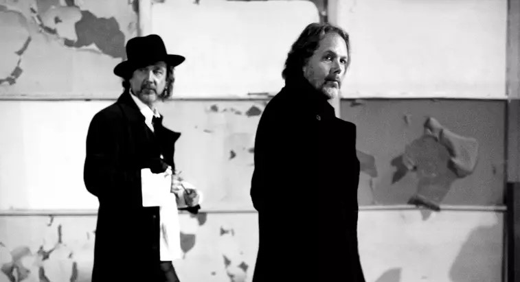 THE BLACK CROWES. SIN PERDER LAS&nbsp;PLUMAS