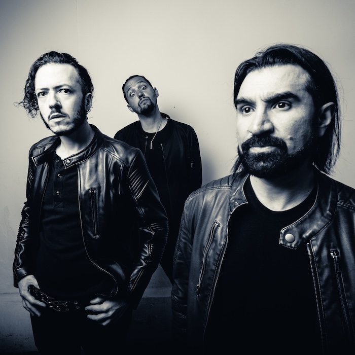 DEMONS MY FRIENDS. HEAVY DOOM DESDE&nbsp;AUSTIN