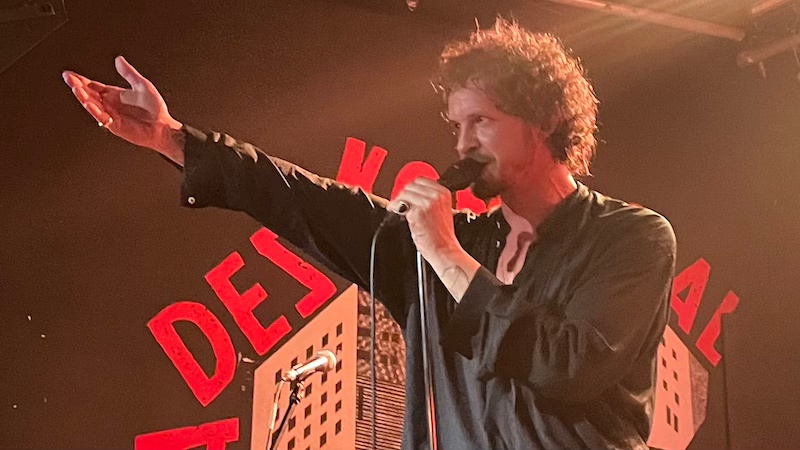 ANANDA MIDA Y MELTEM, UNA DURA Y CLÁSICA NOCHE&nbsp;PSICODÉLICA