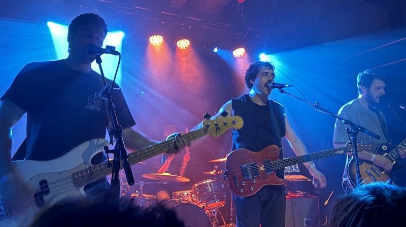 GYOZA, ROCK CON MAYÚSCULAS