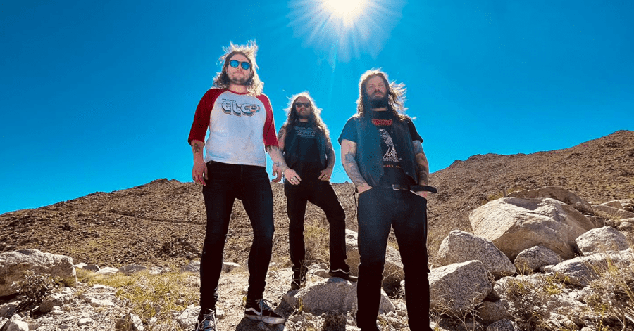 FIREBREATHER, NUEVO ÁLBUM EN&nbsp;OCTUBRE