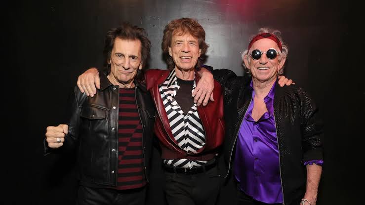 THE ROLLING STONES SIN BAJAR LA GUARDIA