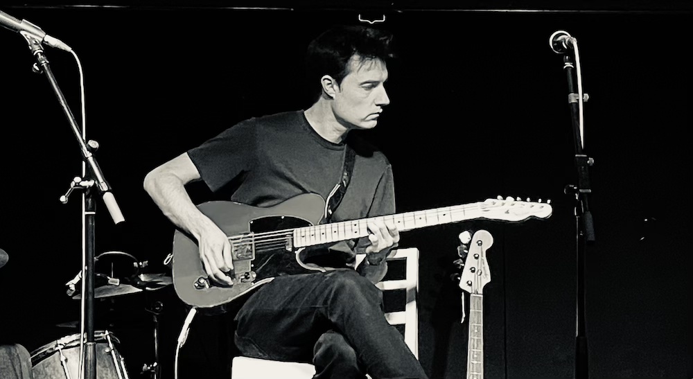 JACK MOORE: JIMI HENDRIX ES LA RAZÓN POR LA QUE ME OBSESIONÉ CON LA GUITARRA